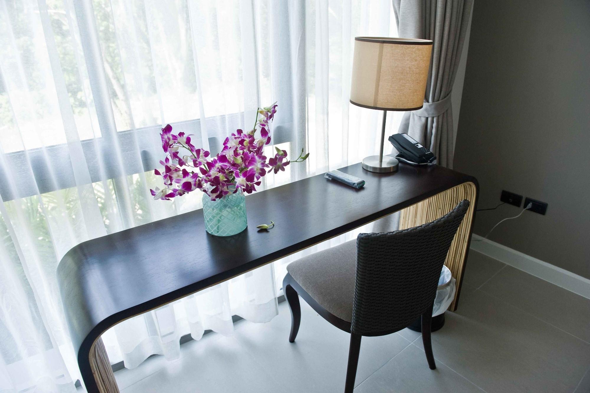 Ocean Stone Apartment Phuket ภายนอก รูปภาพ